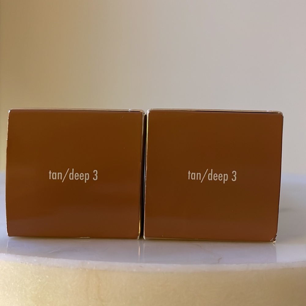 3/$15 Three Stila Hide & Chic Fluid Foundations Tan deep 3 (2) tan 4 (1) new - Picture 12 of 12